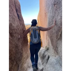 Alps Mountaineering Hydro Trail 15 -Outdoor Camping Equipment hydro trail 15 img 5280