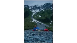 ALPS Mountaineering Zenith 0 Degrees Sleeping Bag -Outdoor Camping Equipment opplanet alps mountaineering zenith 0 degrees sleeping bag long charcoal red 4352642 av 4